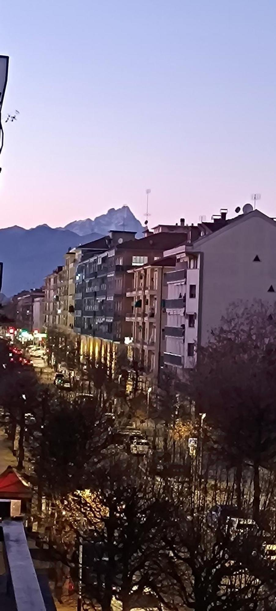 L'Alloggetto Sul Corso Кунео Экстерьер фото